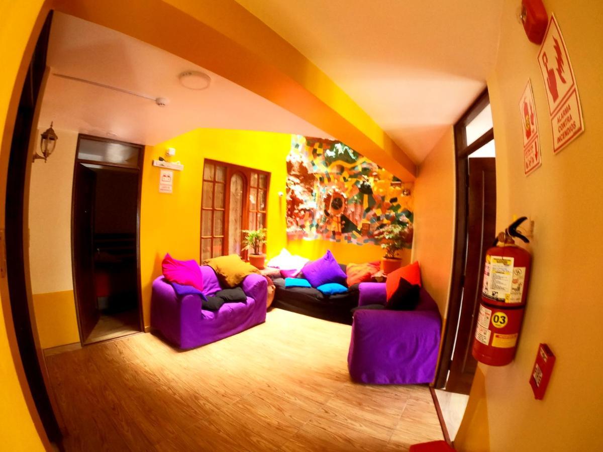 Pukantu Hostal Puno Luaran gambar