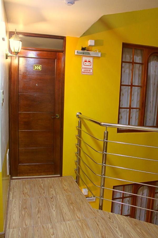Pukantu Hostal Puno Luaran gambar