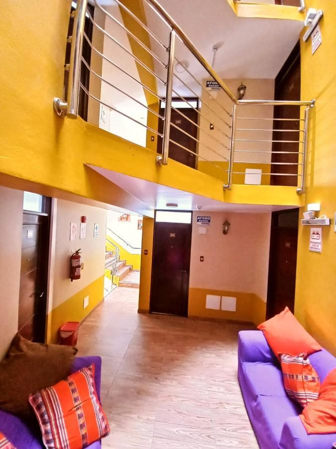 Pukantu Hostal Puno Luaran gambar